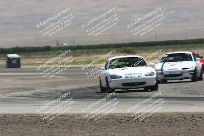 media/Jun-01-2024-CalClub SCCA (Sat) [[0aa0dc4a91]]/Group 3/Race/